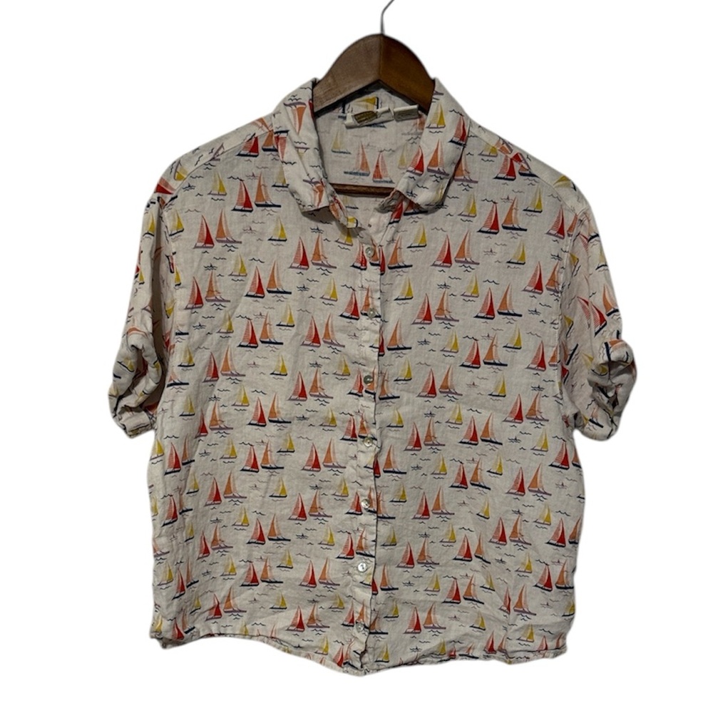Cynthia Rowley 100% Linen Cuffed Short Sleeve Button Down Graphic Sail Boat Top